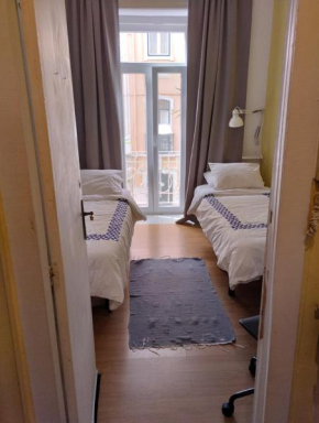 Edith Cavell10 Lisbon Guest House